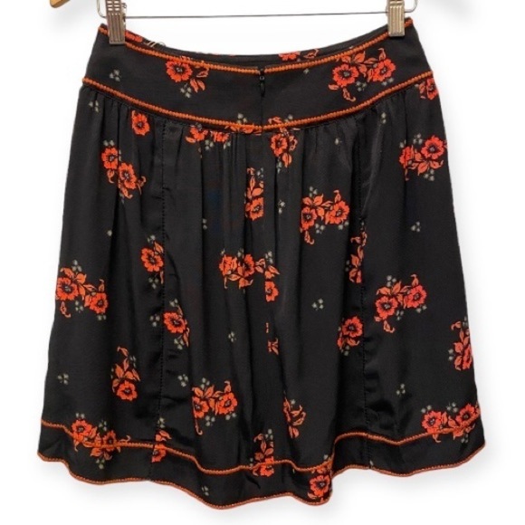 Scotch & Soda NWT Raffia Town Mini Skirt Black Orange Floral Size Small New - Picture 2 of 13